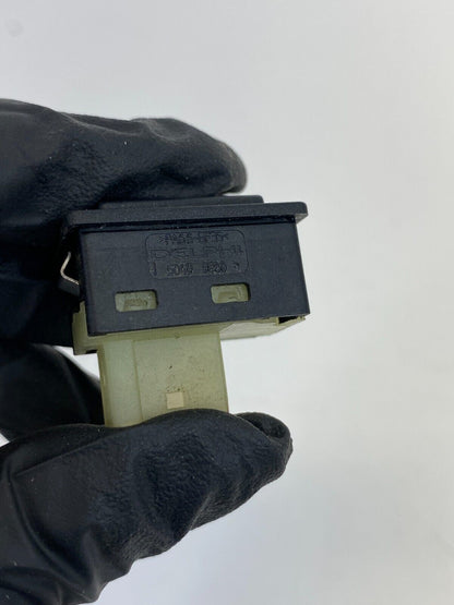 2006 BMW 330xi 330i 325xi Trunk Lid Release Control Switch Button 6921846 OEM