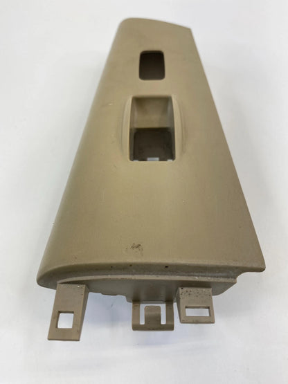 03-08 TOYOTA COROLLA FRONT RIGHT PASSENGER DOOR WINDOW SWITCH BEZEL 7423102320A