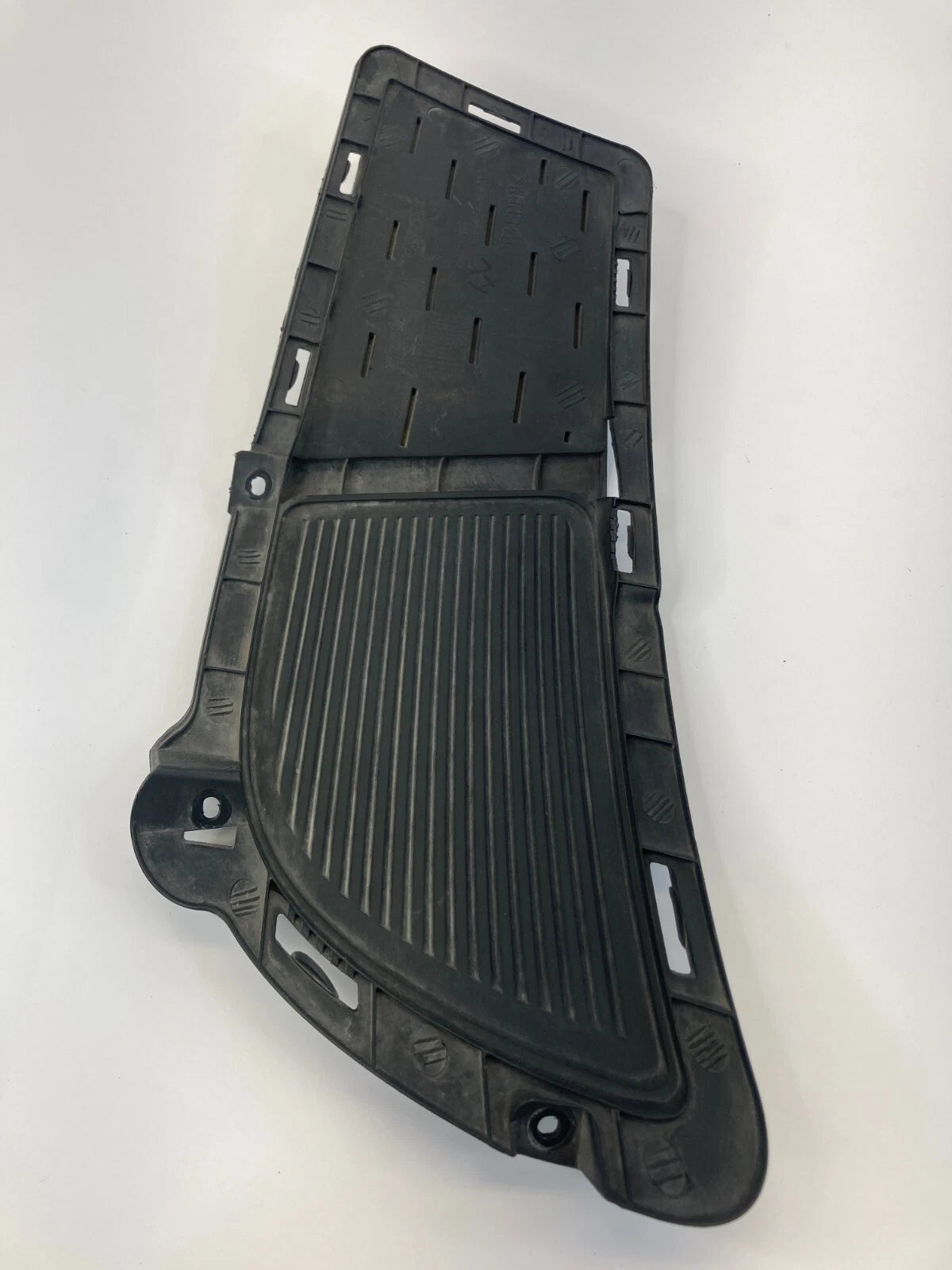 2011-2013 KIA FORTE FRONT LEFT LOWER BUMPER FOG LAMP BLANKING COVER 86563-1M600