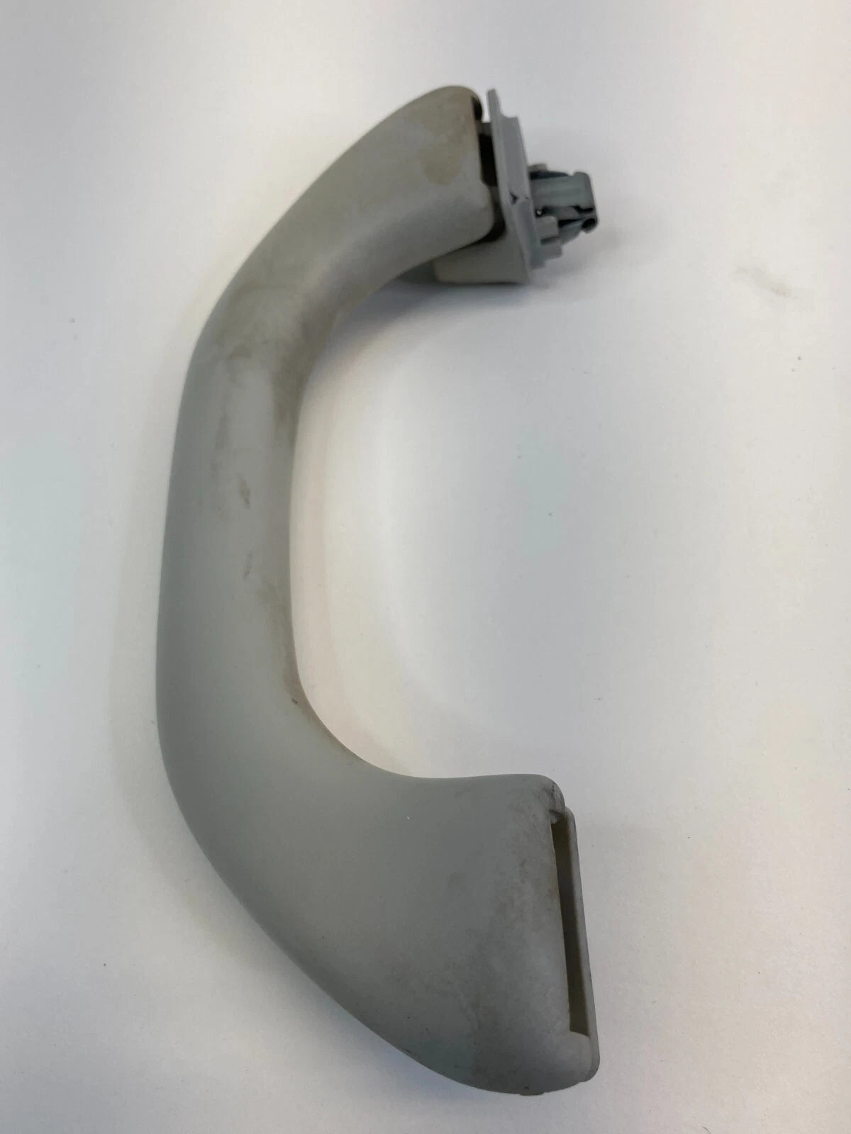 2012-2022 VOLKSWAGEN PASSAT FRONT LEFT ROOF INNER GRAB GRIP HANDLE 3114814S08