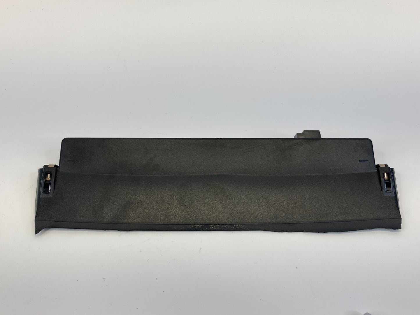 09-17 Volkswagen CC Rear Center Third Brake Stop Light Lamp High Mount 3C8945087