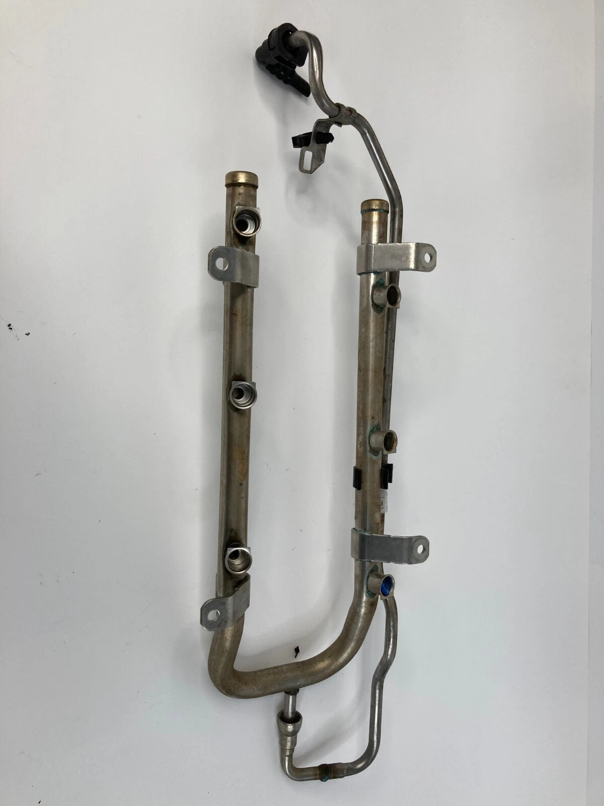 09-12 FORD FLEX ENGINE FUEL SUPPLY INJECTOR INJECTION RAIL W/ LINE 8G13-9J280-AH