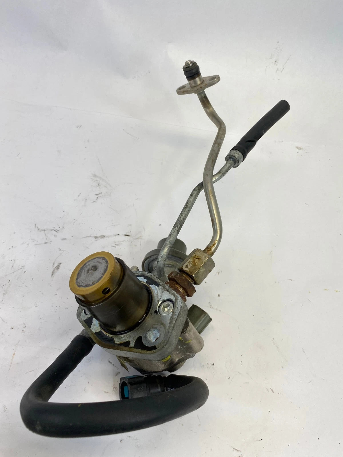2006-2015 LEXUS IS250 IS350 ENGINE HIGH PRESSURE FUEL PUMP HPFP OEM