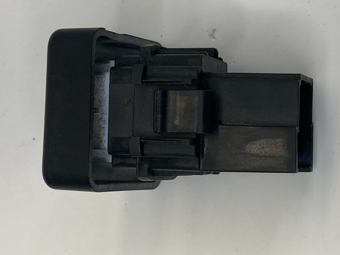 2009-2012 Ford Flex Front Dash Side Trunk Lid Release Switch 8A8T-10E952 OEM