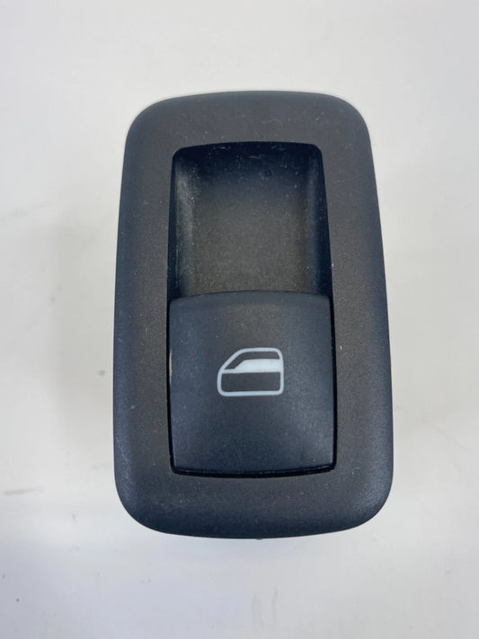 15-17 CHRYSLER 200 REAR RIGHT SIDE POWER WINDOW CONTROL SWITCH 68214156AA OEM