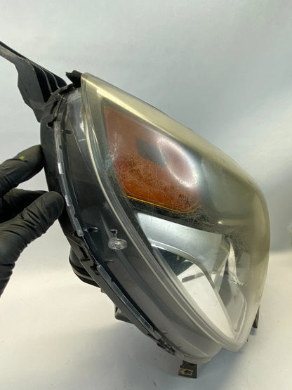 2016 2017 CHEVROLET EQUINOX FRONT RIGHT PASSENGER HEADLIGHT HEADLAMP HALOGEN
