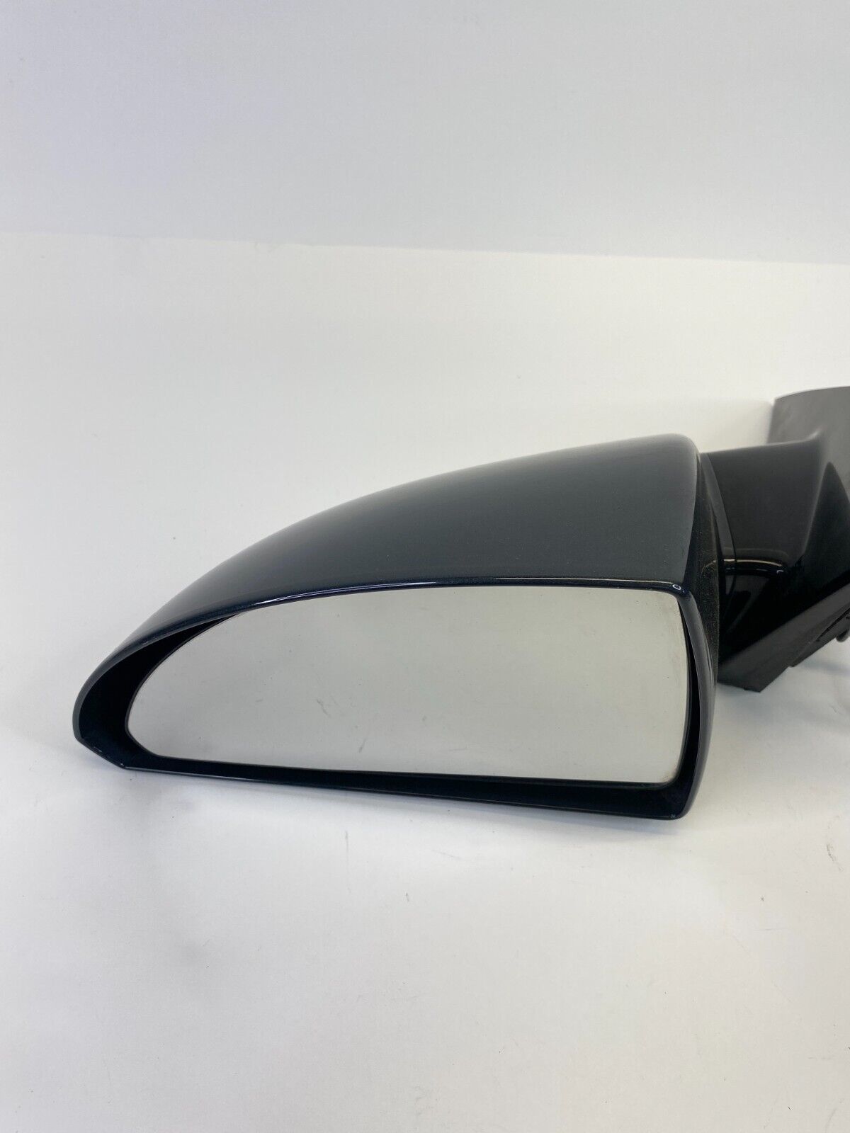 2006-2013 Chevrolet Impala Front Left Driver Side View Power Door Mirror OEM