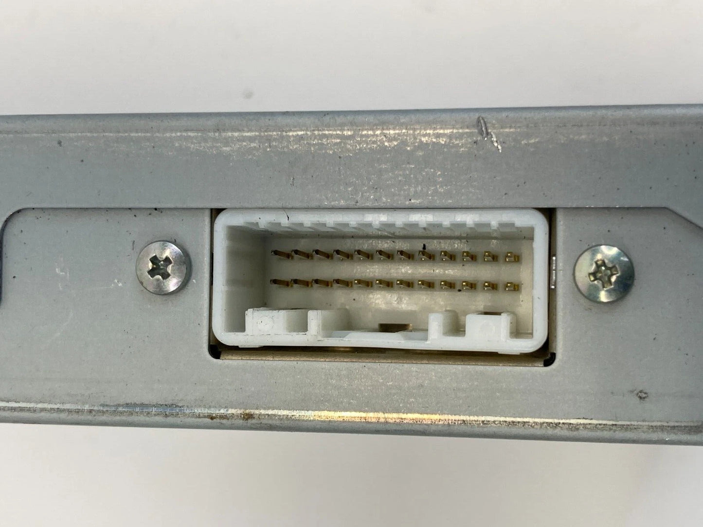 2005-2007 Nissan Murano Dash Screen Display Control Module 28330-CC210