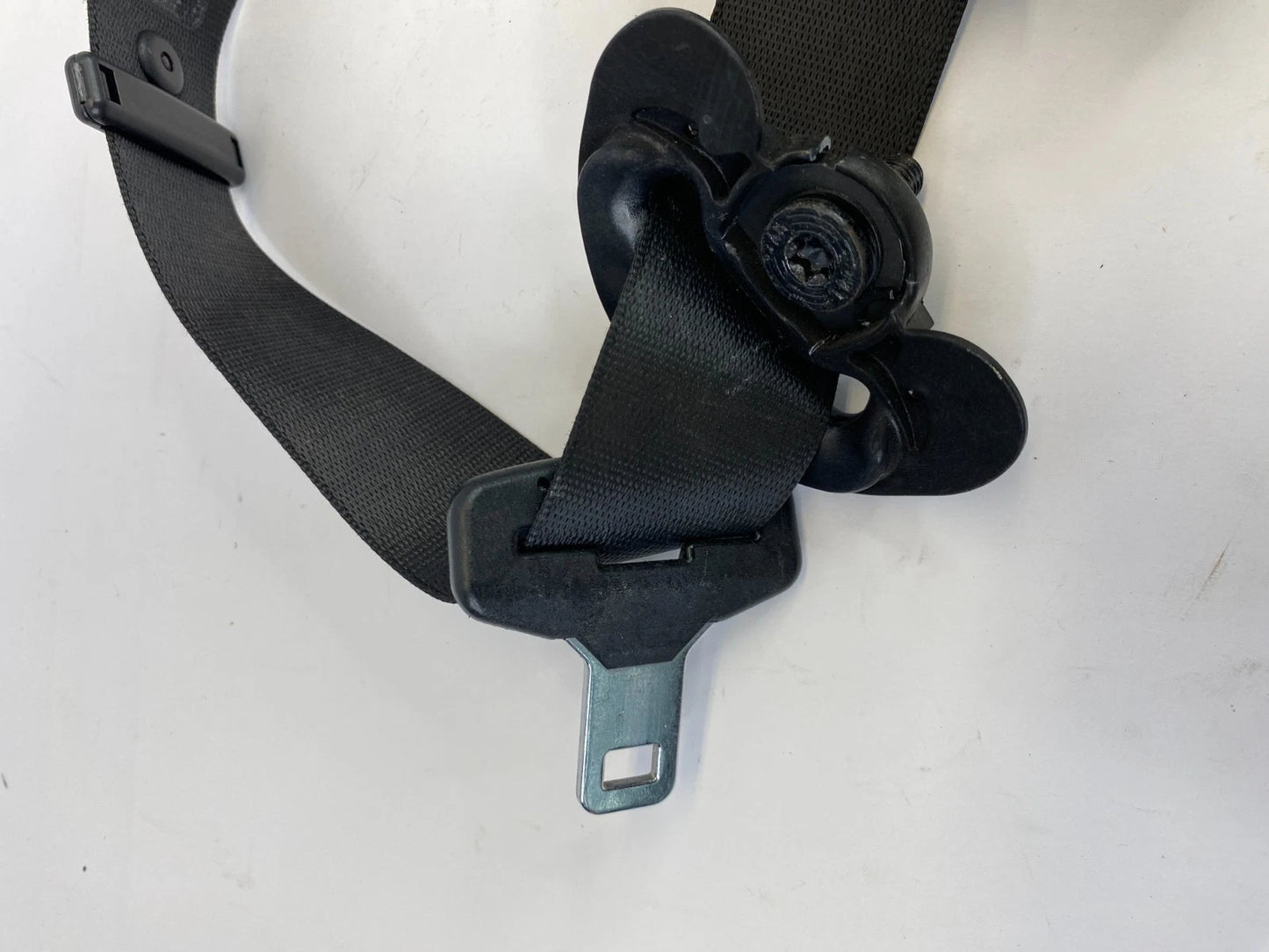 2011 2012 BMW 3 SERIES E90 E91 FRONT RIGHT PASSENGER SIDE SEAT BELT BLACK OEM