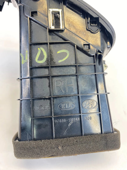 2010-2013 KIA FORTE DASH CENTER RIGHT PASSENGER A/C AIR VENT GRILLE OUTLET OEM