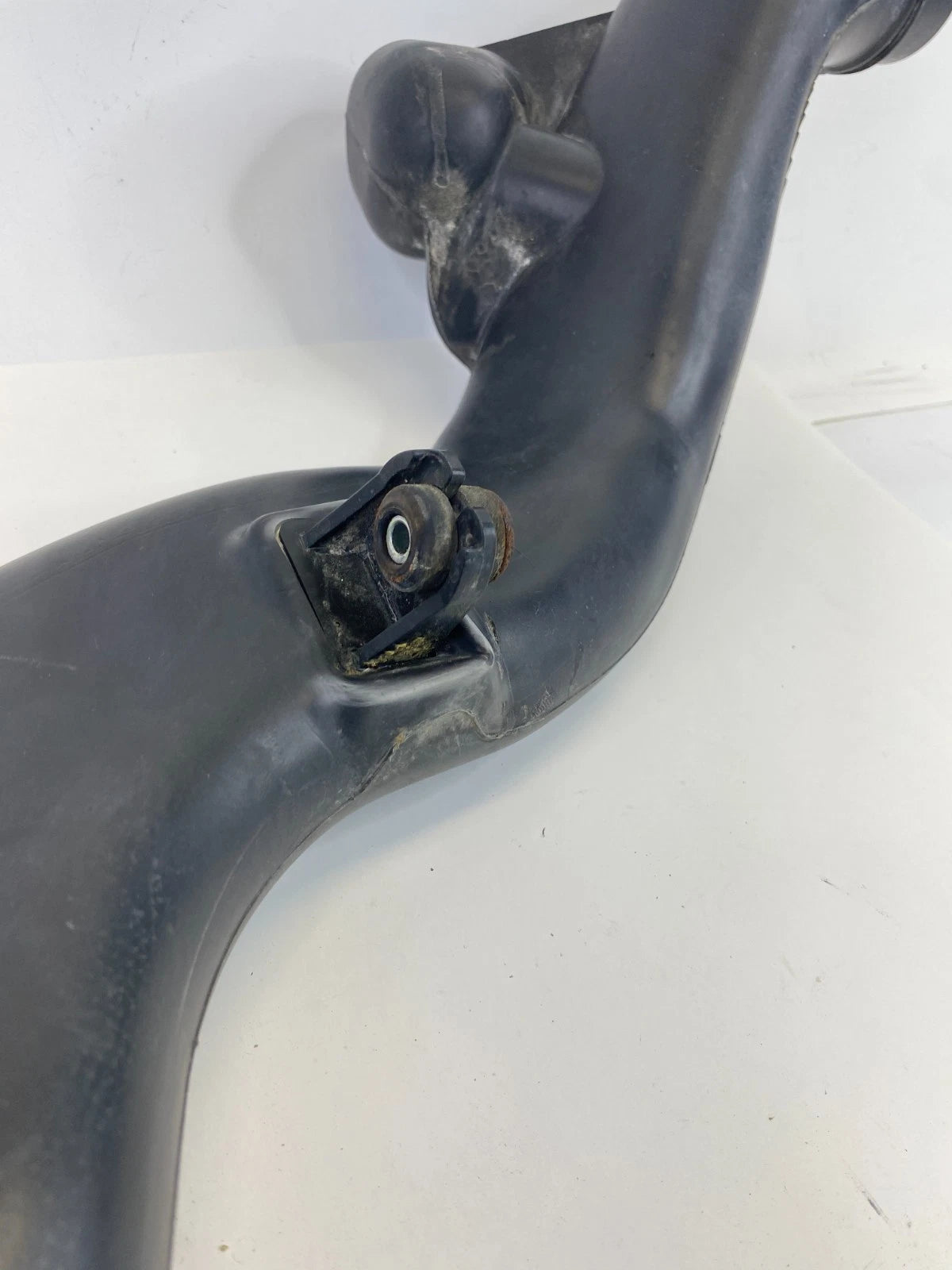 08-12 Honda Accord 15 Crosstour 2.4L L4 Air Intake Cleaner Resonator Duct Tube