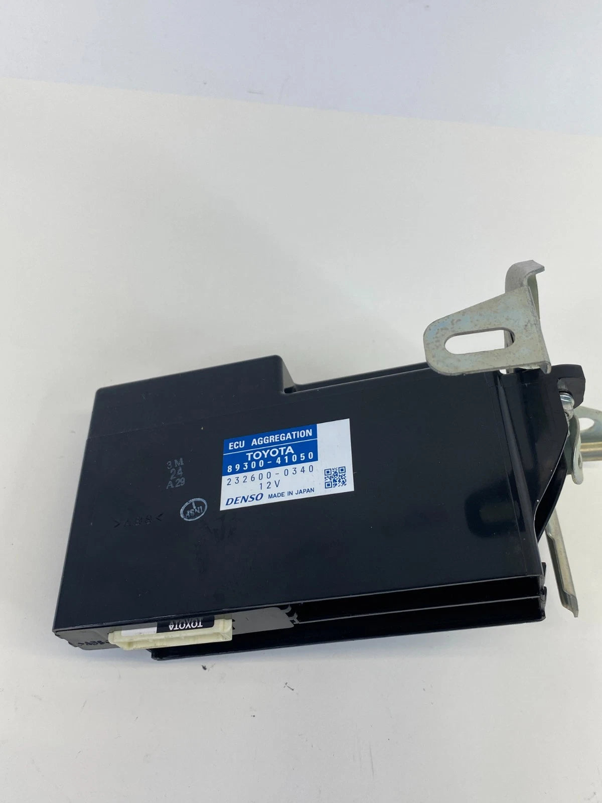 2011 Toyota Avalon ECU Aggregation Computer Control Module 89300-41050 OEM