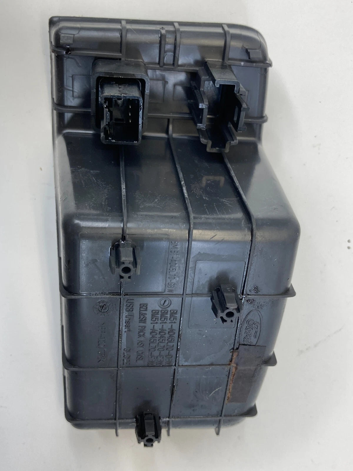 2012-2014 FORD FOCUS CONSOLE STORAGE POCKET INSERT TRAY OEM FACTORY BM51-A045L70