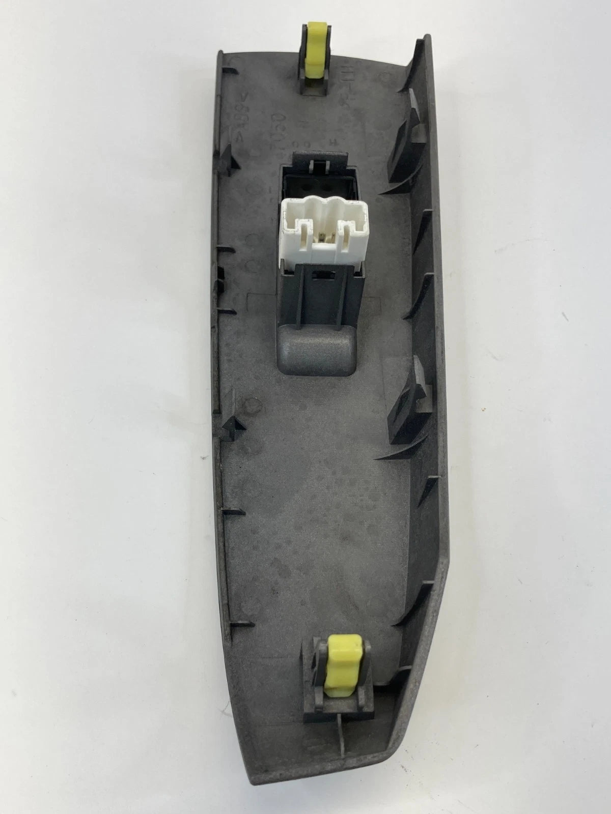 04-09 TOYOTA PRIUS REAR LEFT DOOR WINDOW CONTROL SWITCH COVER BEZEL 74272-47050