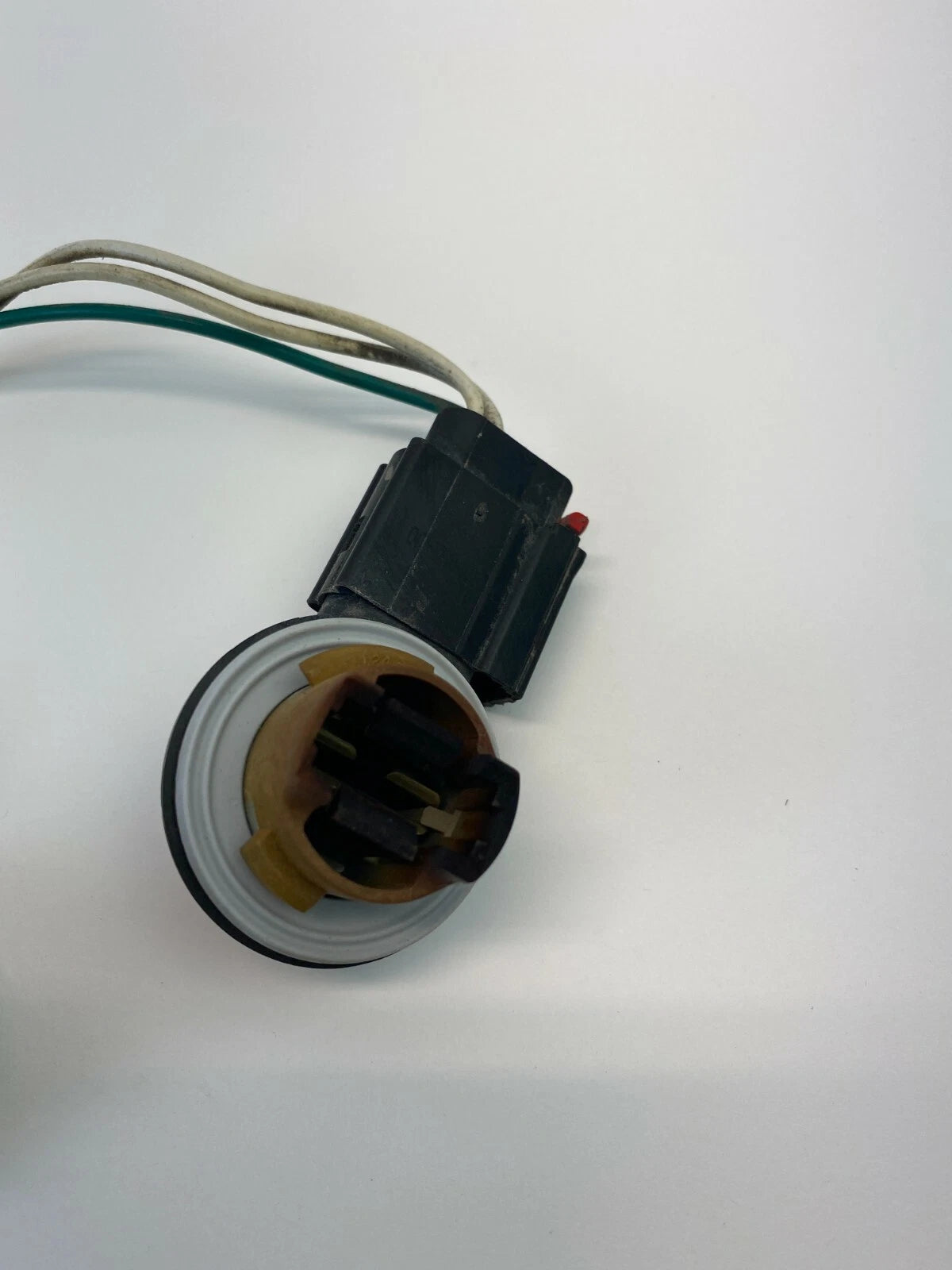 2010 CHRSYLER TOWN & COUNTRY REAR WIRING HARNESS TAIL LIGHT TAILLIGHT ASSY OEM