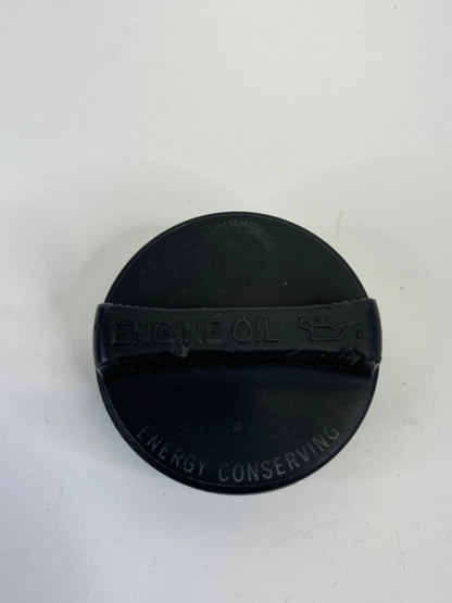 04 05 06 07 08 TOYOTA COROLLA 1.8L A/T ENGINE OIL FILLER LID TOP CAP COVER OEM