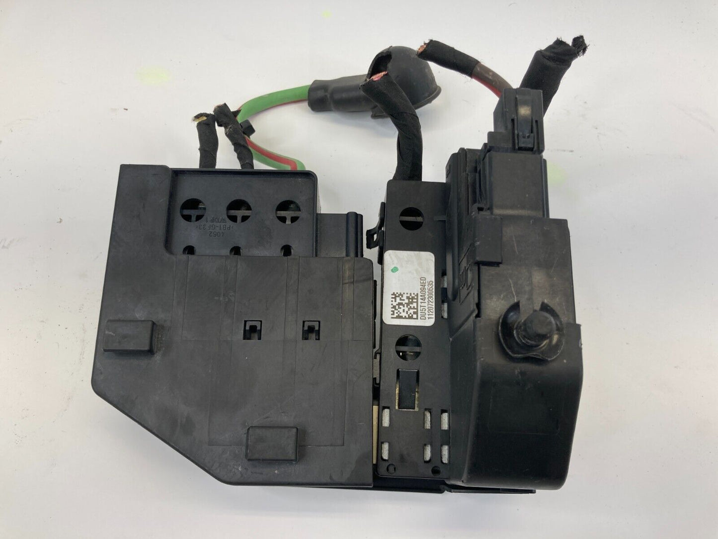 2013-2016 Ford Fusion Engine Battery Junction Fuse Relay Box Module DU5T14A094ED