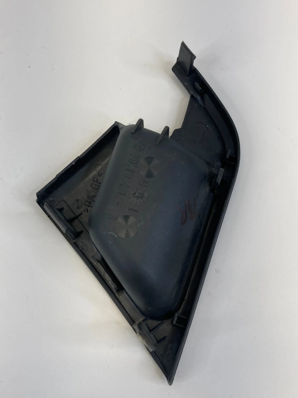 98-02 MERCEDES-BENZ E430 REAR RIGHT INTERIOR DOOR HANDLE TRIM BEZEL 2107660264