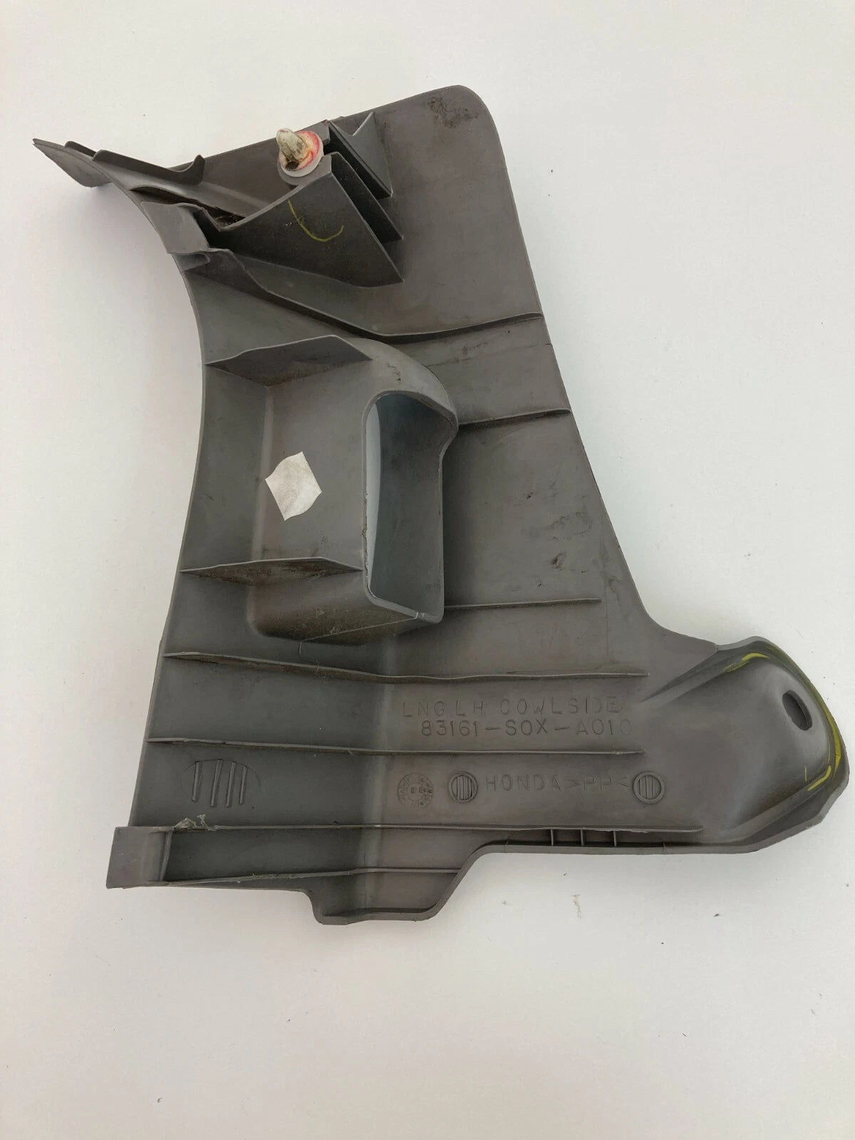 1999-2002 HONDA ODYSSEY FRONT LEFT SIDE COWL BEZEL SCUFF KICK PLATE TRIM PANEL