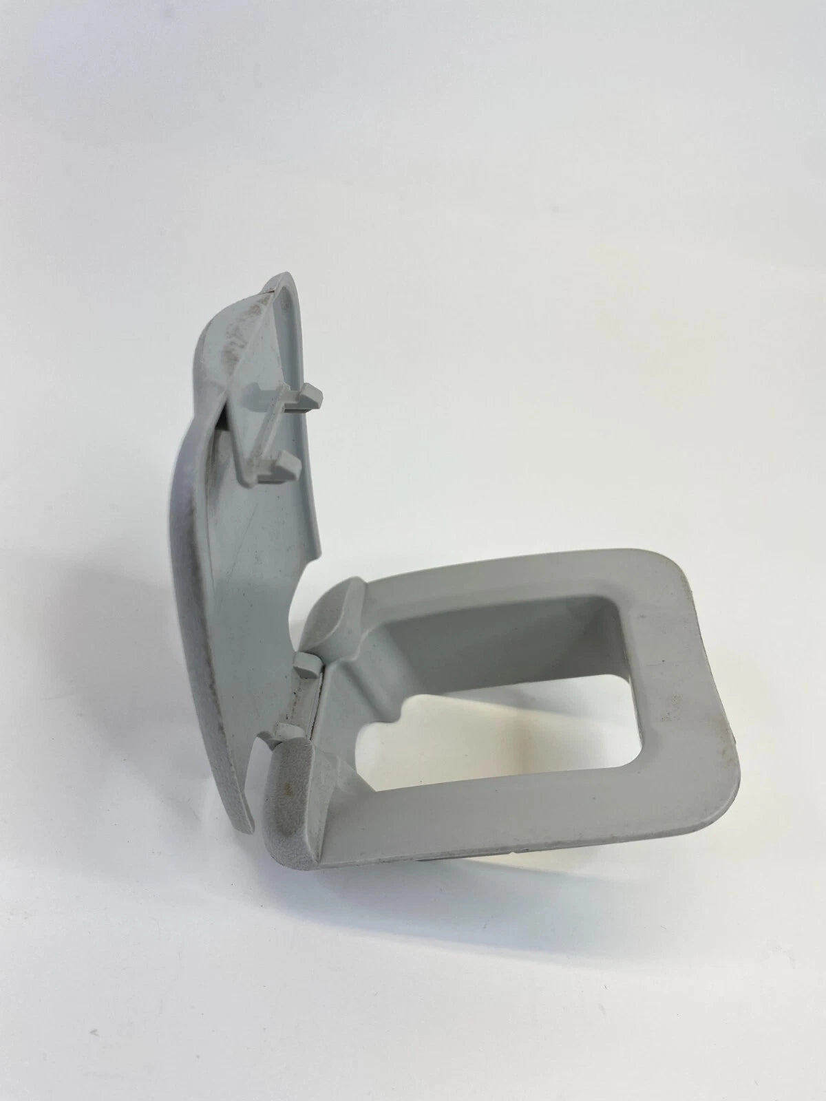 2009-2013 SUBARU FORESTER REAR SEAT CENTER ANCHOR CHILD COVER TOP TETHER OEM