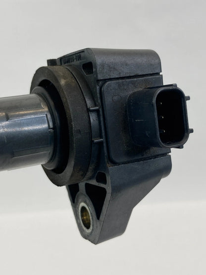 2006-2011 06-11 HONDA CIVIC SEDAN 1.8L ENGINE IGNITION IGNITER COIL PLUG HOLE