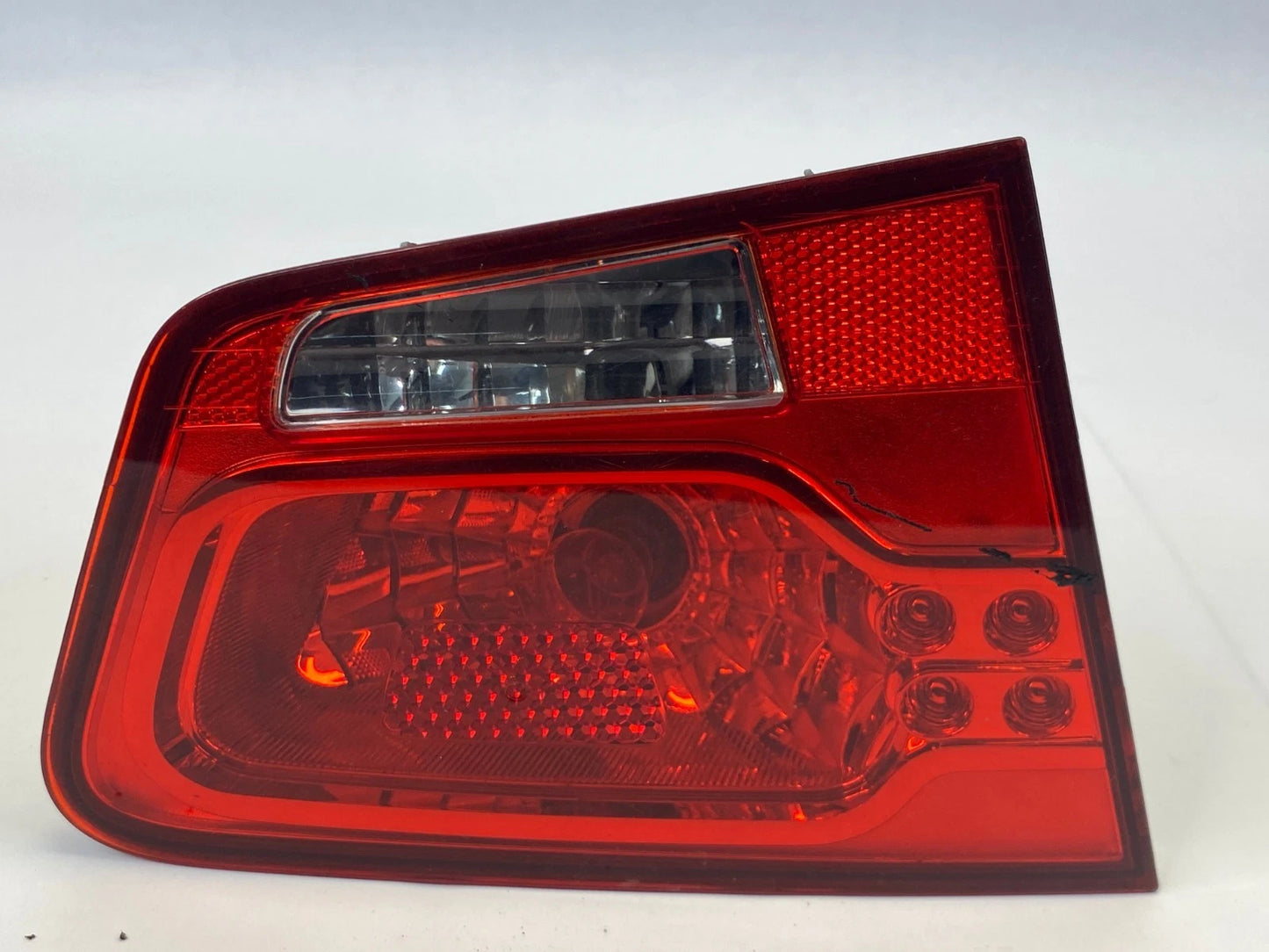 2010-2013 KIA FORTE SEDAN REAR LEFT INNER TAILLIGHT TRUNK LID MOUNTED LAMP OEM