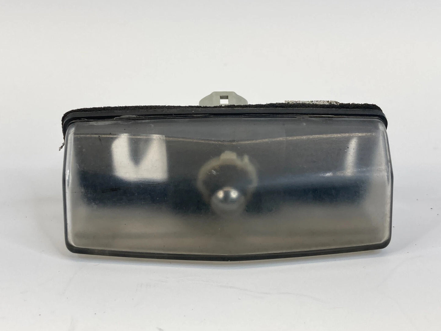 2005 2006 2007 SCION TC REAR LEFT OR RIGHT TRUNK LICENSE PLATE LIGHT LAMP OEM