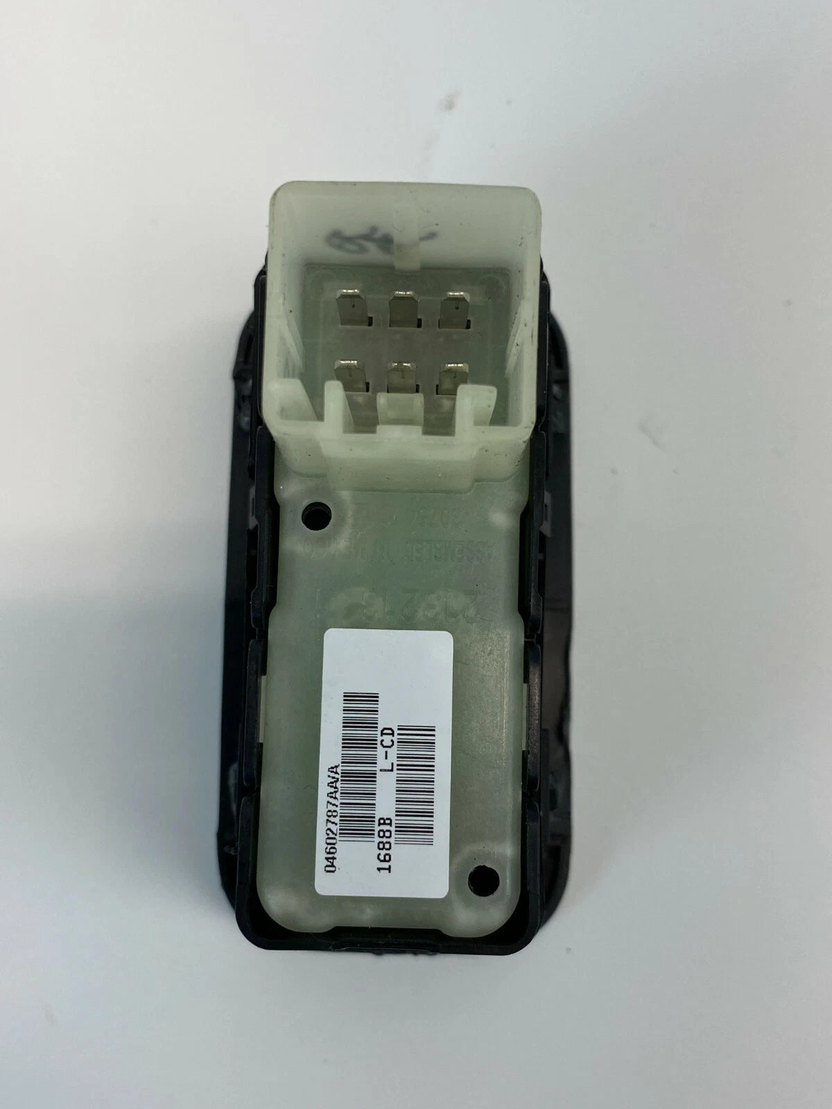 2006-2010 DODGE CHARGER REAR RIGHT PASSENGER WINDOW BUTTON SWITCH 04602787AA OEM