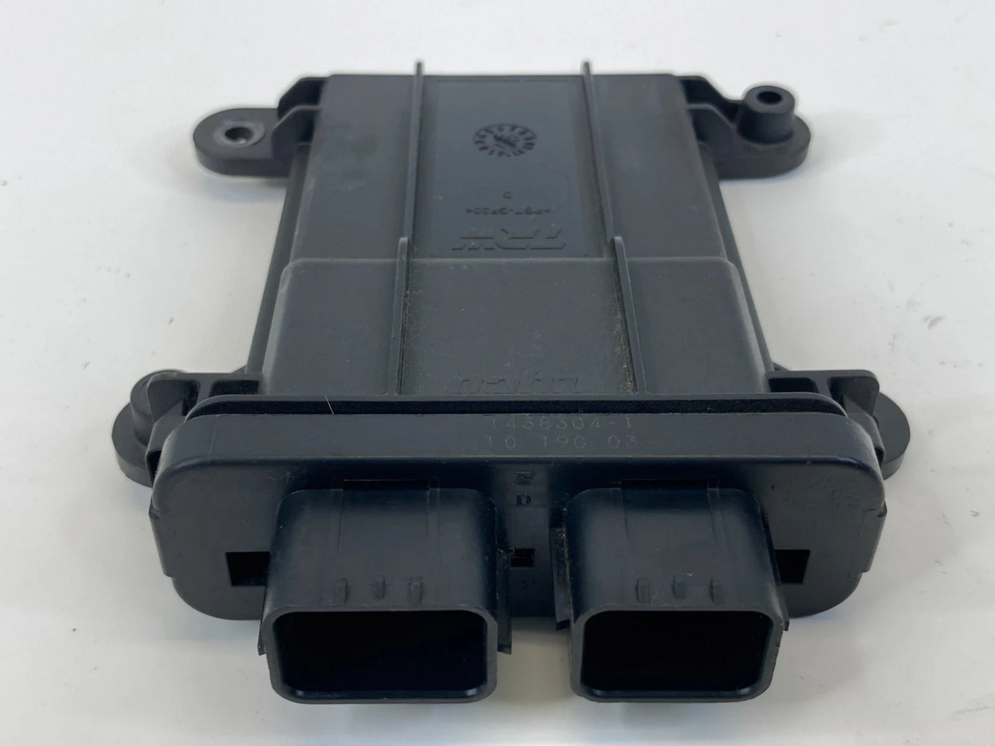 2011-2013 Mitsubishi Outlander Sport Seat Occupant Sensor Module 6945A006 OEM