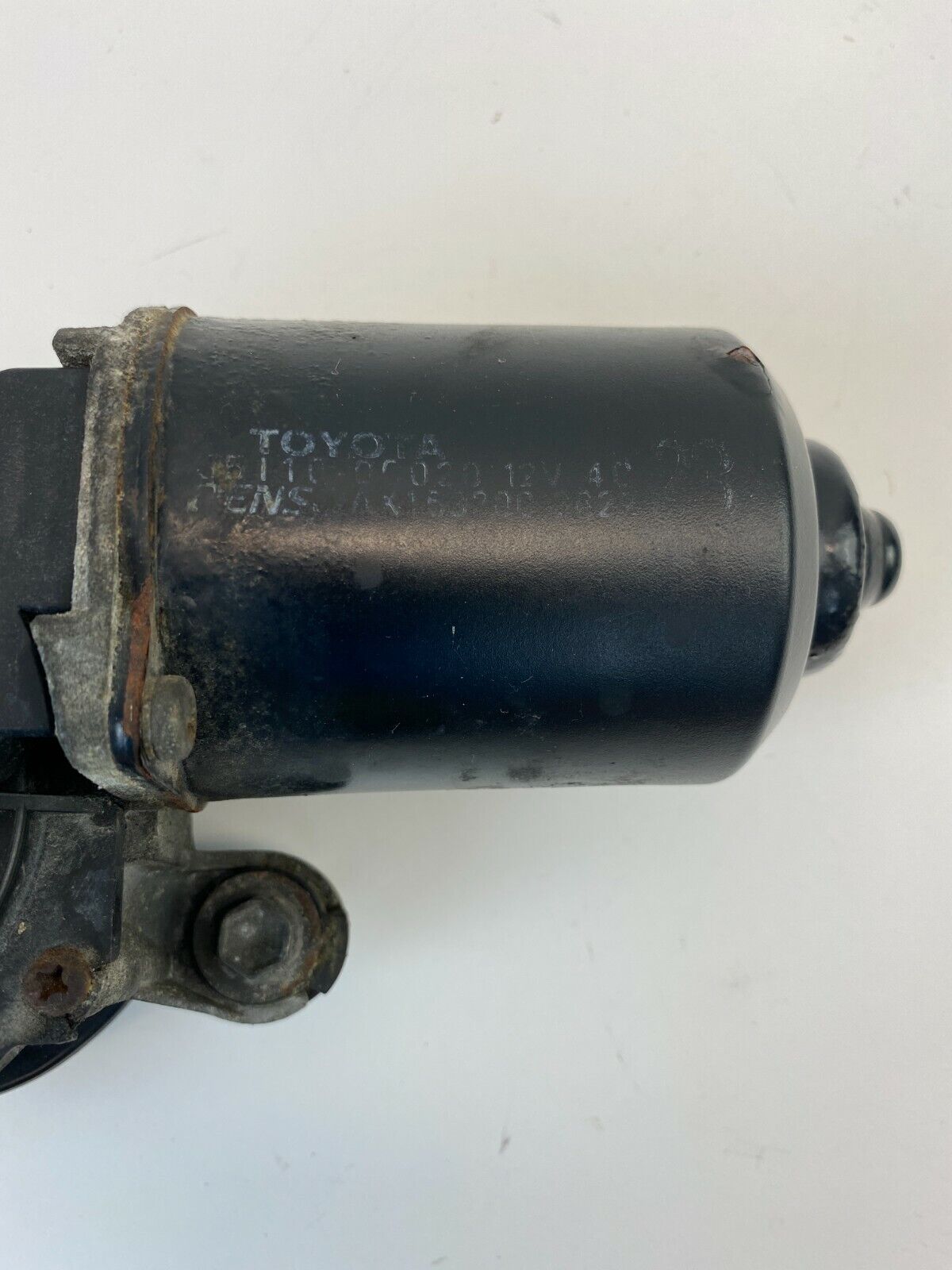 2001-2007 Toyota Sequoia Front Windshield Wiper Motor 85110-0C020 OEM