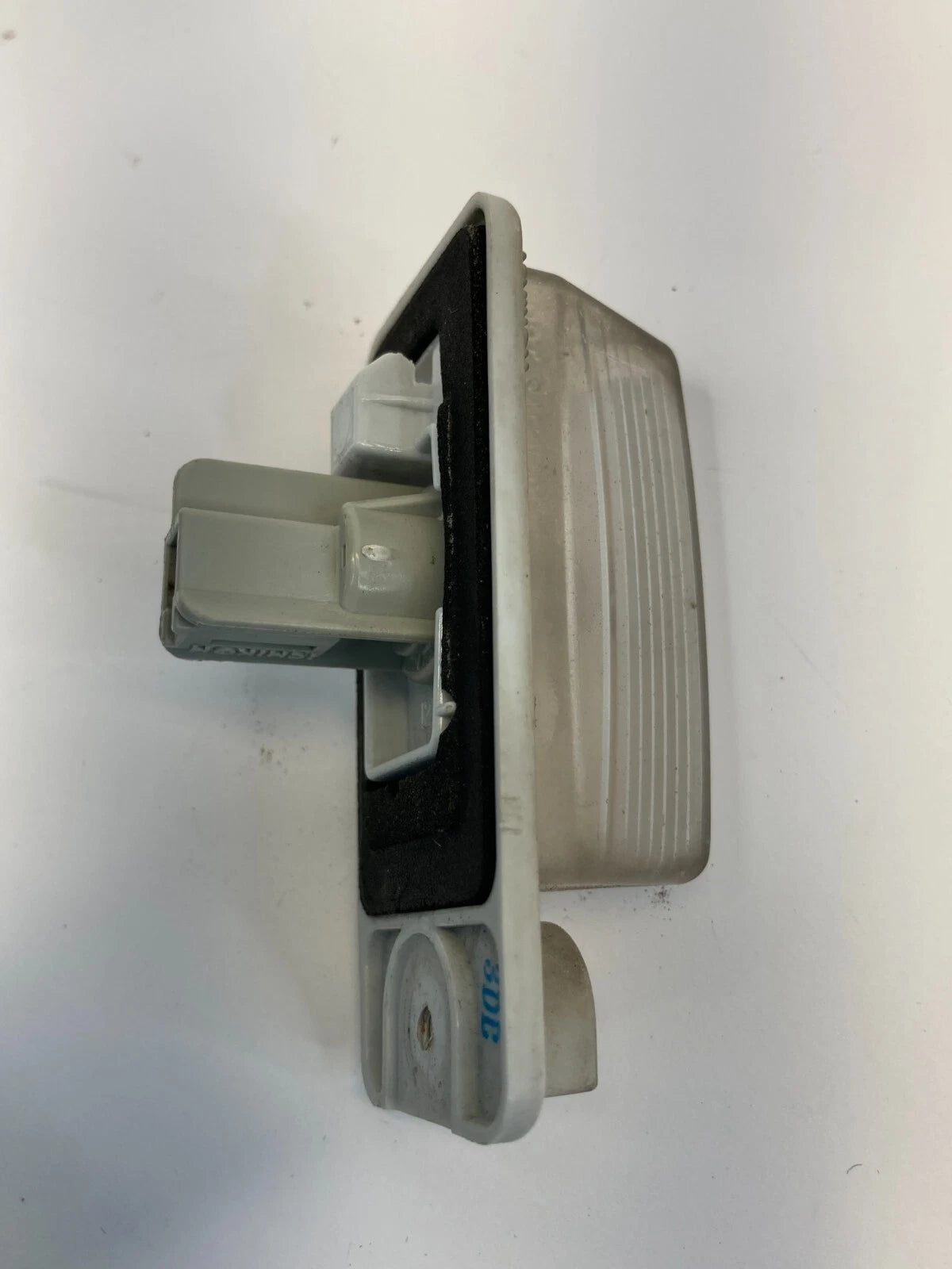 2009-2014 NISSAN MAXIMA 07-13 ALTIMA REAR LICENSE PLATE LIGHT LAMP ASSEMBLY OEM