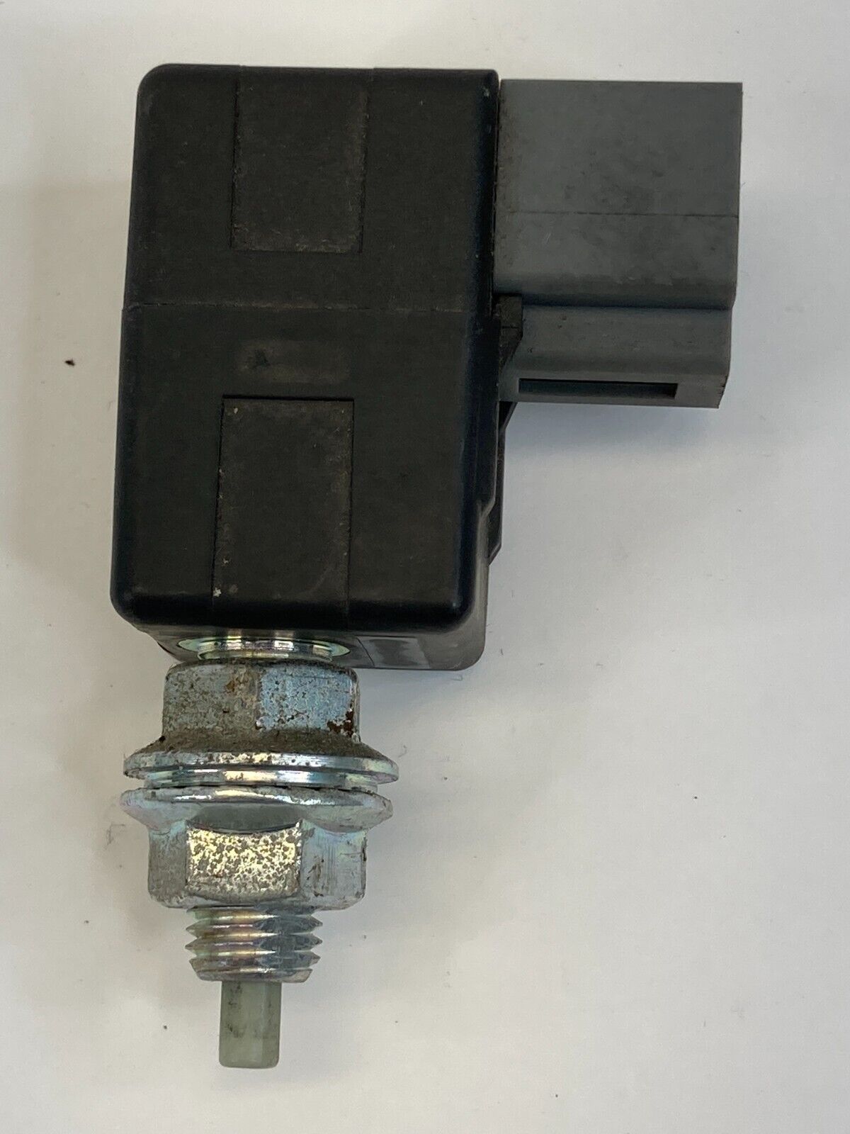 1999-2014 Hyundai Sonata Brake Pedal Stop Light Control Switch Assembly OEM