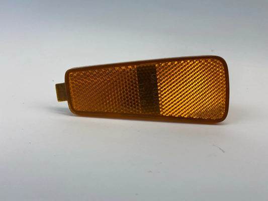 06-11 CHEVROLET CHEVY HHR FRONT BUMPER LEFT SIDE MARKER LIGHT LAMP 16532495 OEM