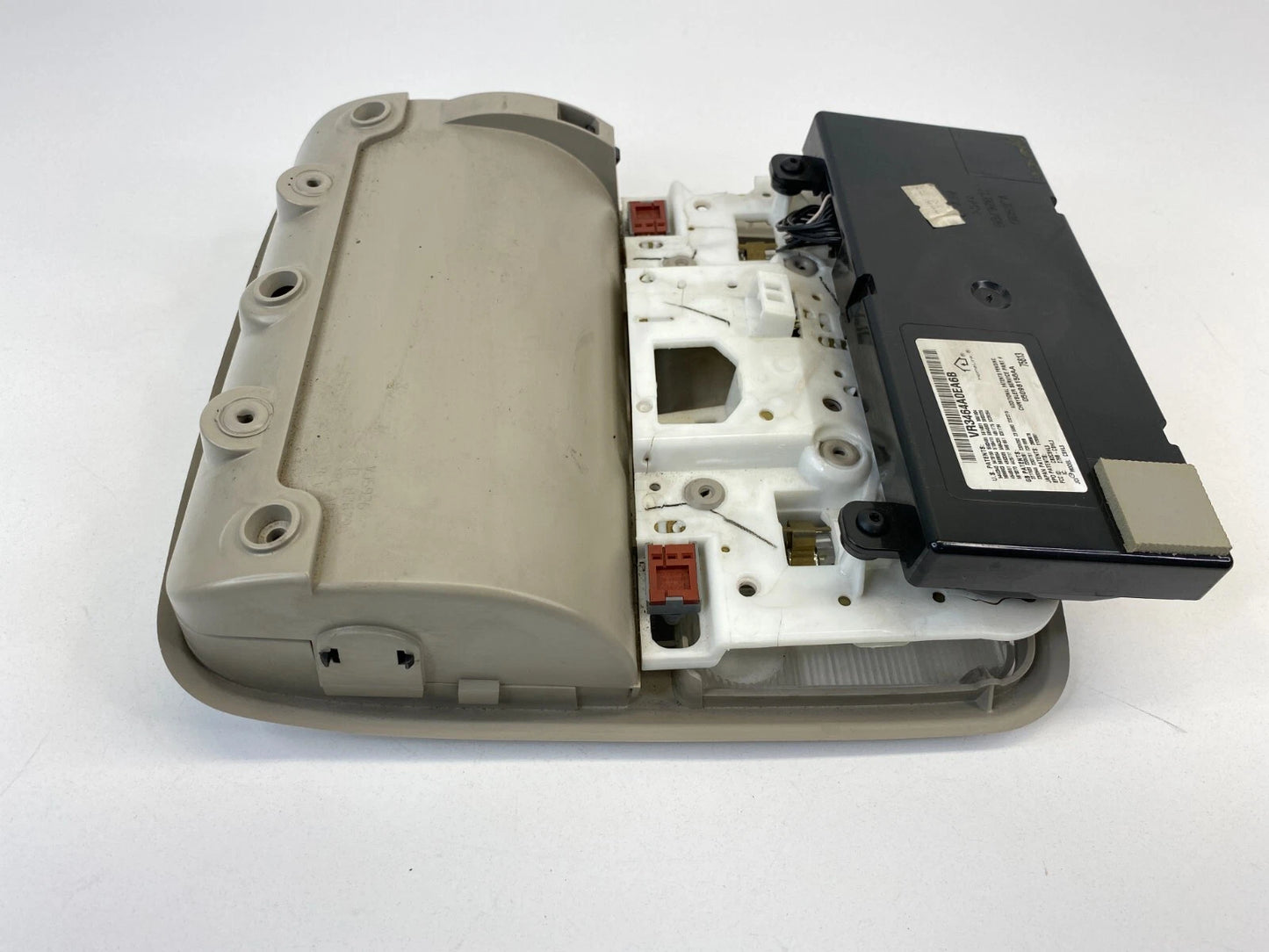 2004-2006 CHRYSLER PACIFICA OVERHEAD CONSOLE MAP LIGHT W/ TIRE PRESSURE MODULE