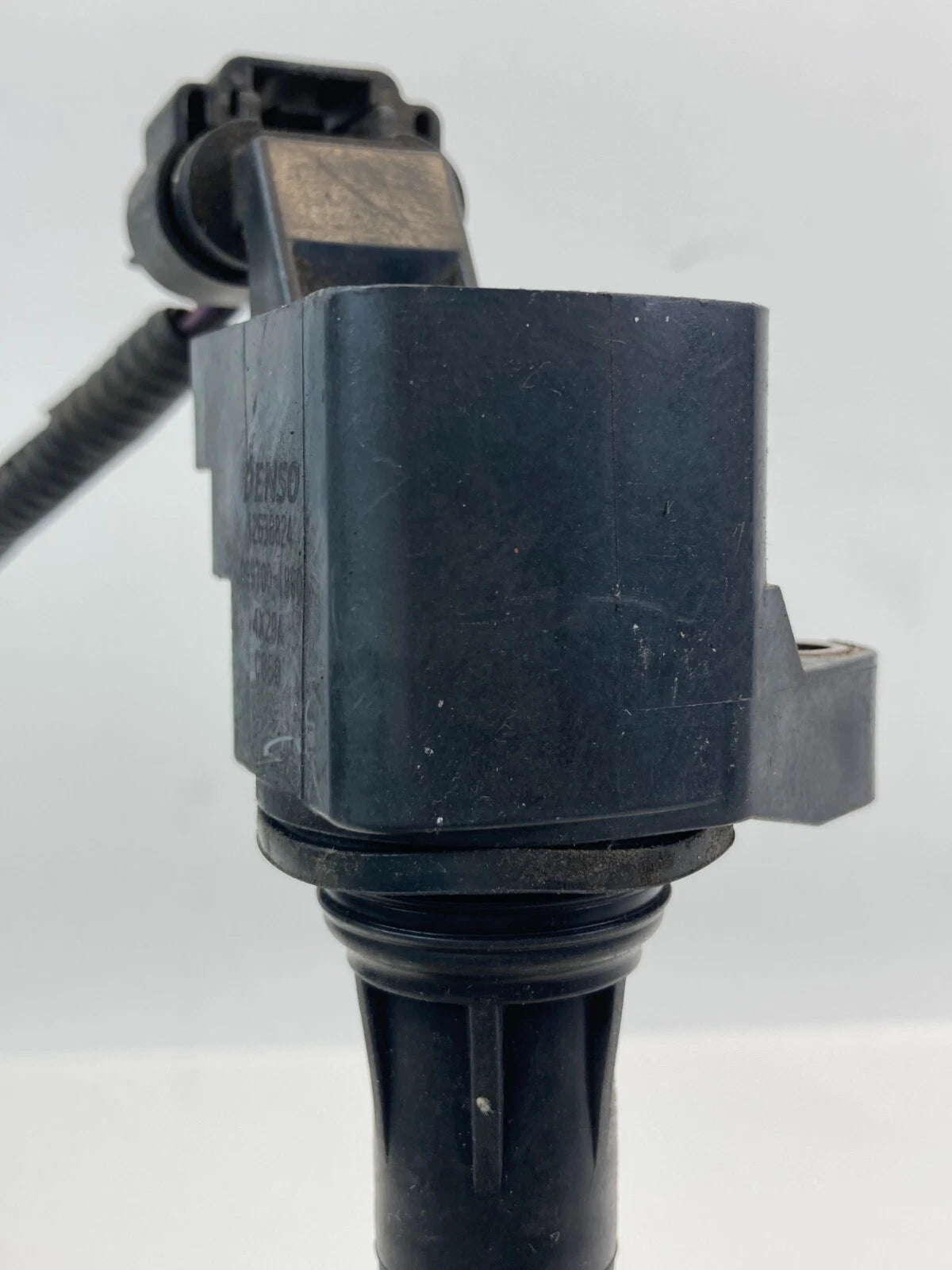 2010-2017 CHEVROLET EQUINOX 2.4L L4 ENGINE IGNITION IGNITER COIL 12638824 OEM