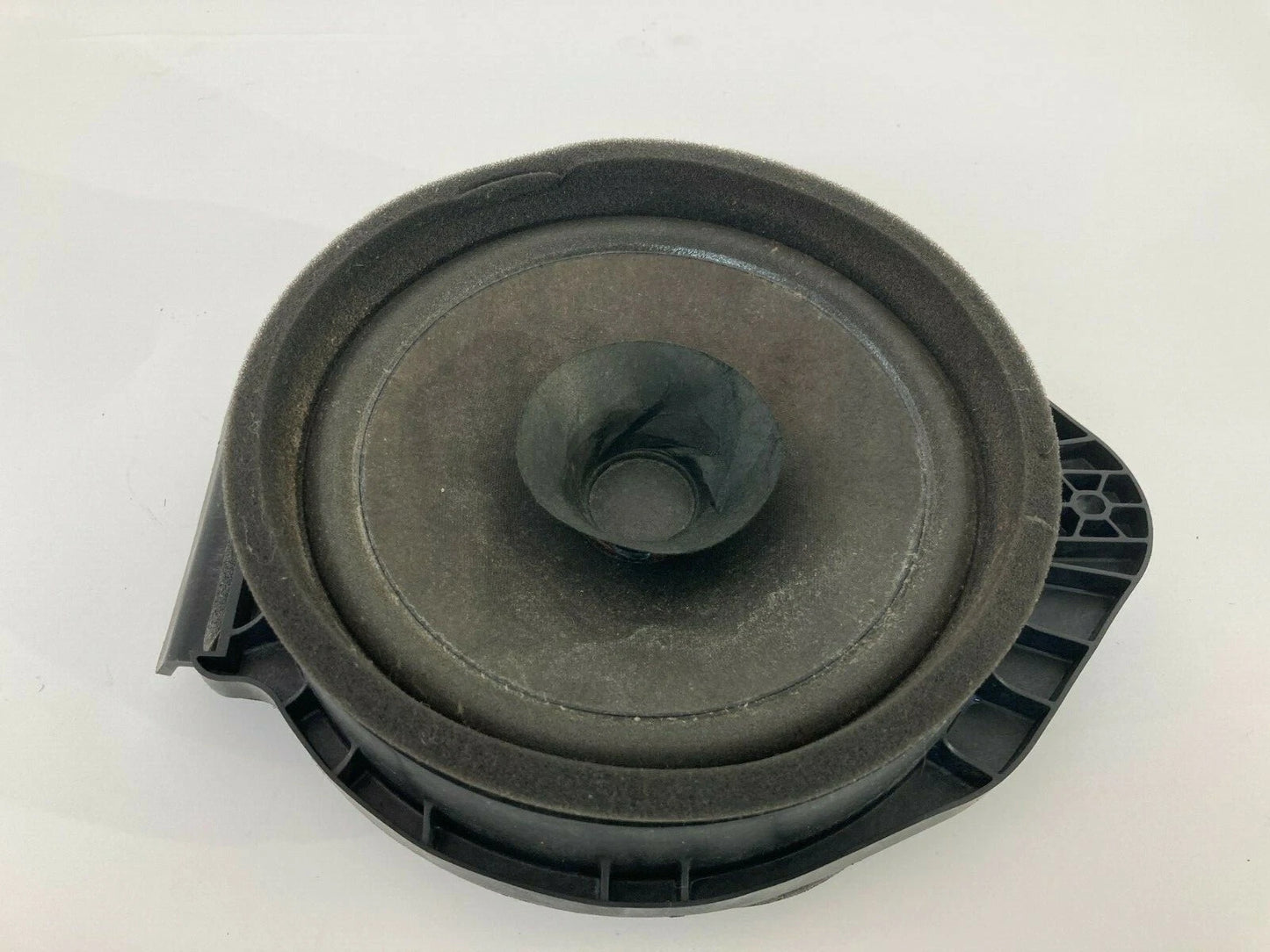 2011-2016 CHEVROLET CRUZE REAR RIGHT BACK DOOR SPEAKER RR RH OEM