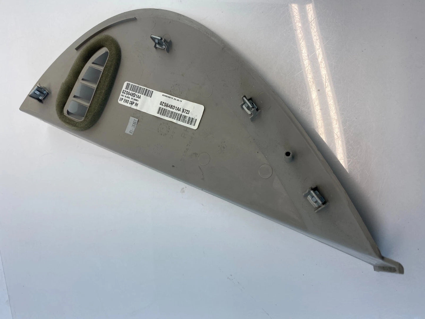 2012-2015 RAM CARGO VAN FRONT DASH RIGHT SIDE END CAP COVER TRIM PANEL 0ZS64BD1A
