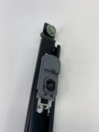 2005 2006 HYUNDAI ELANTRA FRONT LEFT DRIVER SEAT BELT ADJUSTER HEIGHT OEM