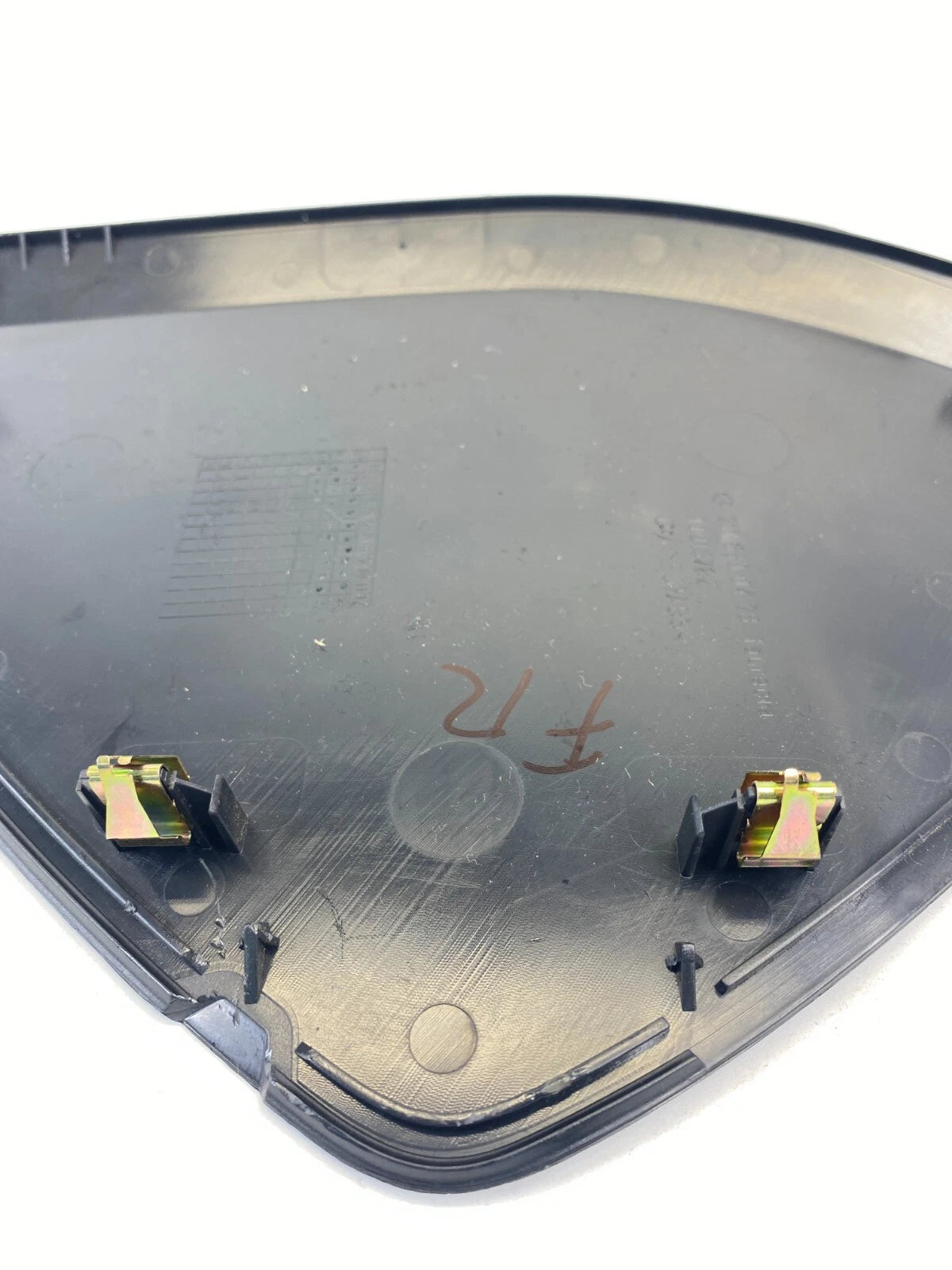 2003-2009 MERCEDES-BENZ E320 BLACK RIGHT PASSENGER DASH BEZEL END CAP 2116800478