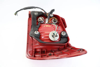2006-2011 KIA RIO SEDAN REAR LEFT DRIVER SIDE TAIL LIGHT TAILLIGHT TAIL LAMP