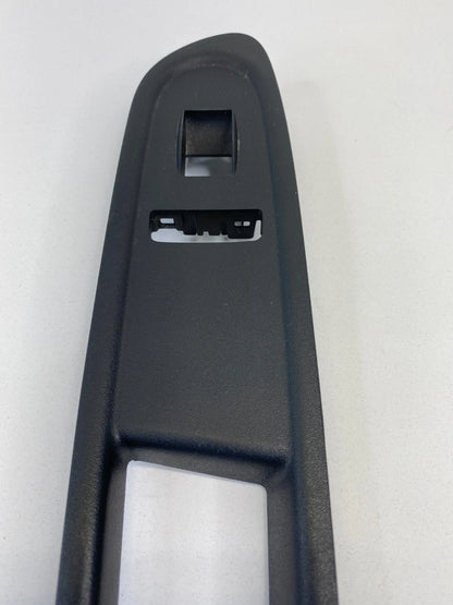 2009-2012 CHEVROLET TRAVERSE FRONT RIGHT SIDE WINDOW SWITCH BEZEL TRIM ONLY OEM