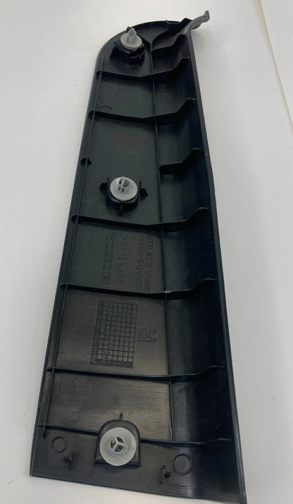 11-17 HONDA ODYSSEY REAR RIGHT SLIDE DOOR PILLAR TRIM COVER PANEL 83711-TK8-A010