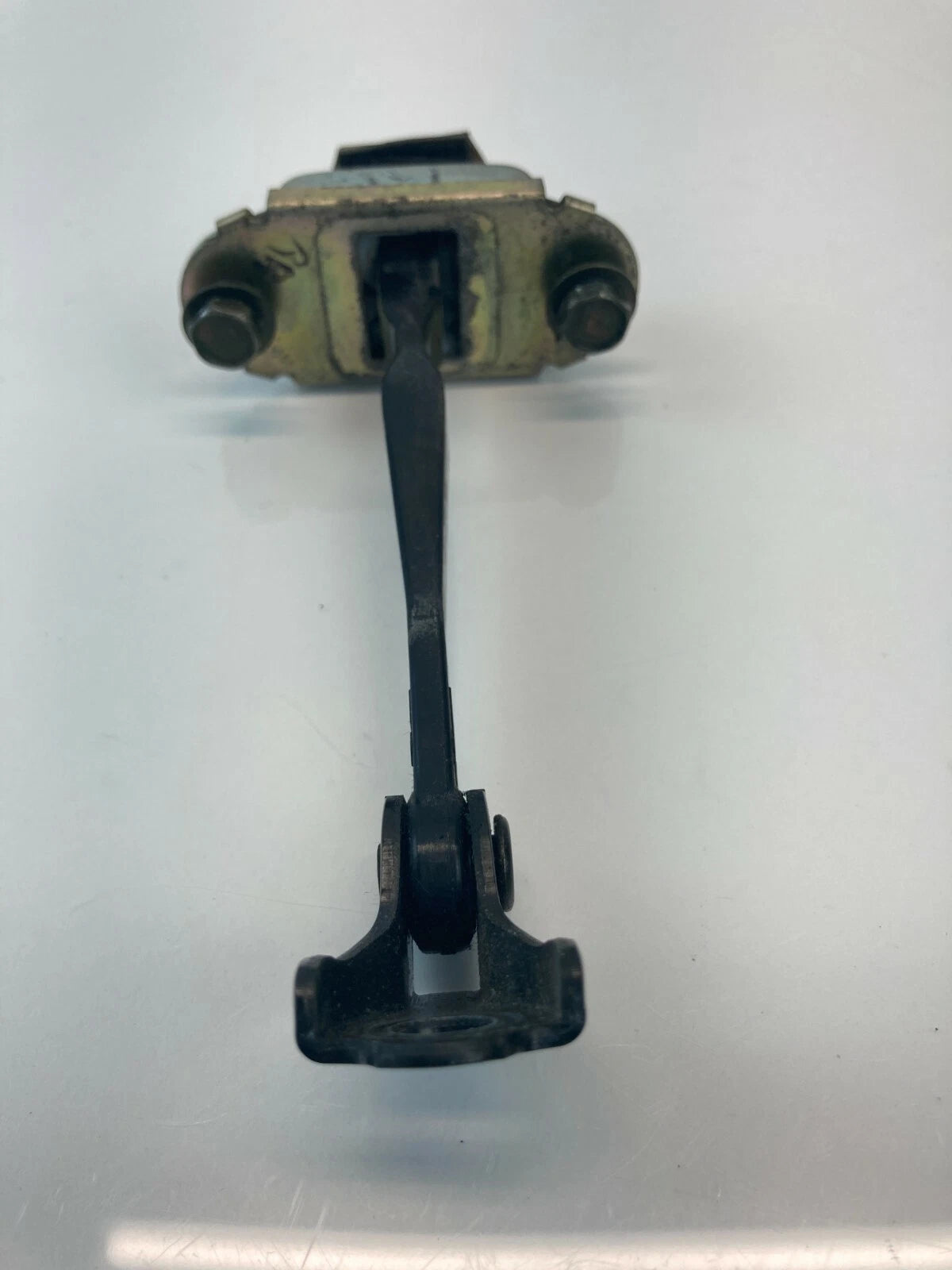 03-07 NISSAN MURANO REAR RIGHT SIDE DOOR CHECK CHECKER STOPPER DETENT BRACKET