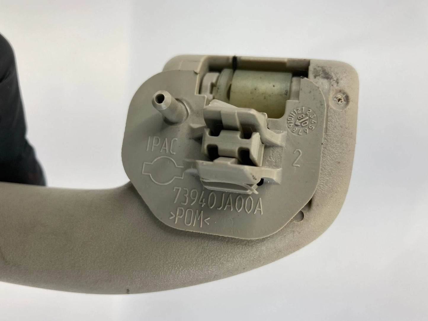 07-09 NISSAN ALTIMA SEDAN REAR RIGHT INTERIOR ROOF GRAB GRIP HANDLE 73940JA00A