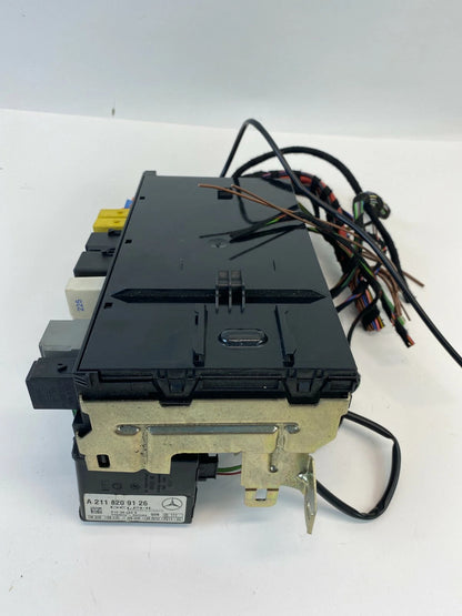 06 07 MERCEDES C280 REAR TRUNK SAM FUSE BOX W/ ANTI THEFT MODULE A2034403905