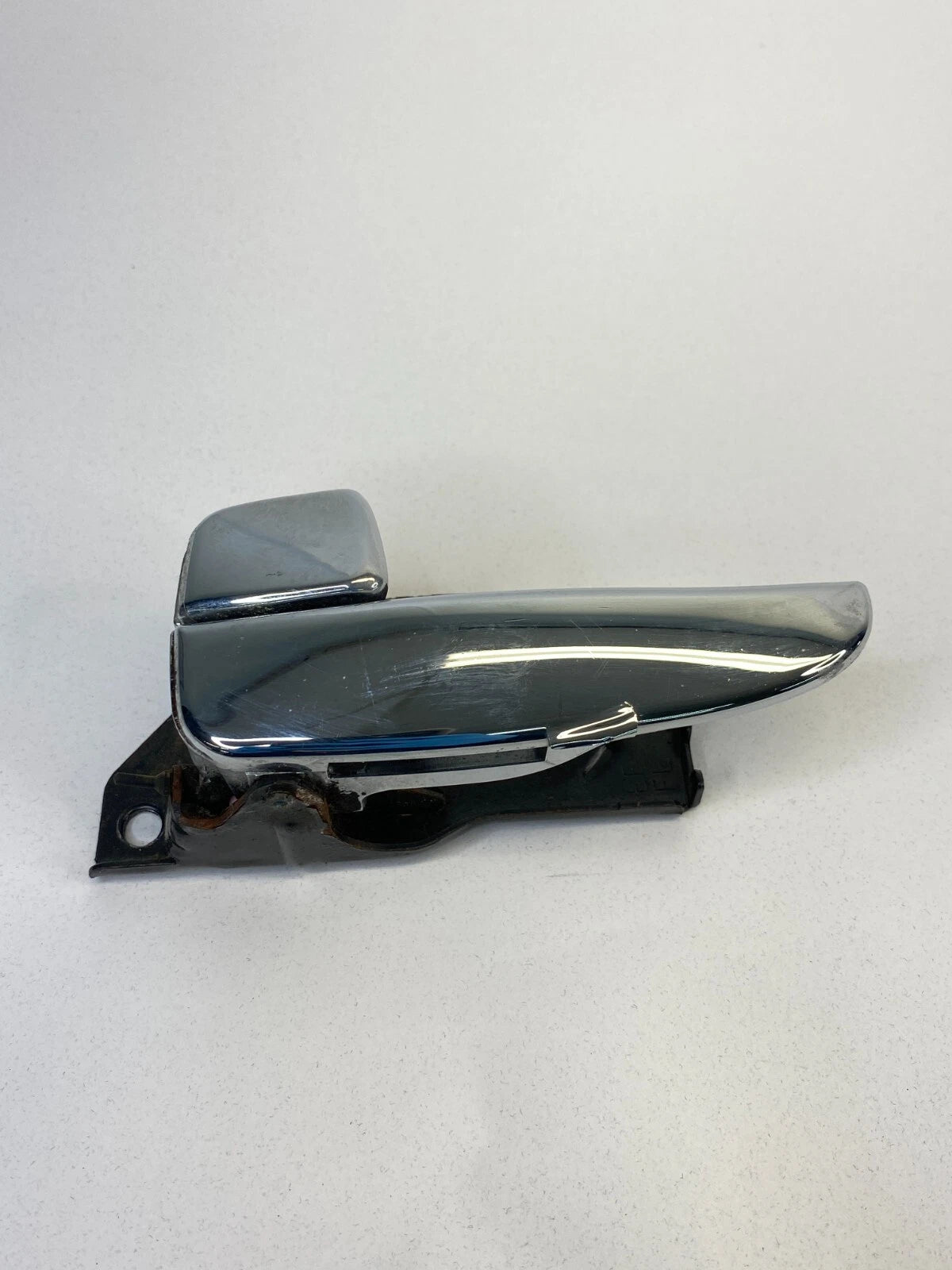 2002-2005 HYUNDAI SONATA REAR LEFT DRIVER SIDE INNER DOOR HANDLE ASSEMBLY OEM