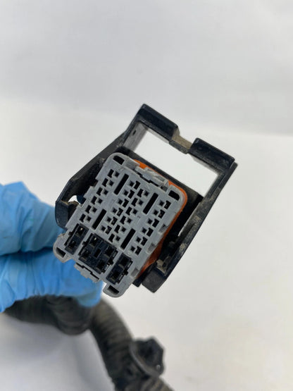 2013-2019 NISSAN SENTRA NISSAN NV 1.8L ENGINE FUSE RELAY BOX SMALL FUSEBOX OEM