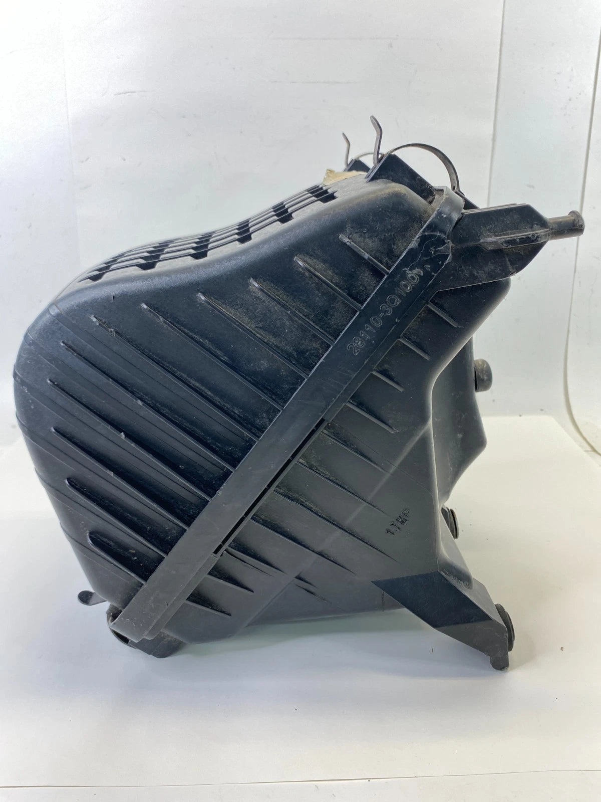 2011-2014 HYUNDAI SONATA 2.4L ENGINE AIR FILTER CLEANER INTAKE BOX HOUSING OEM