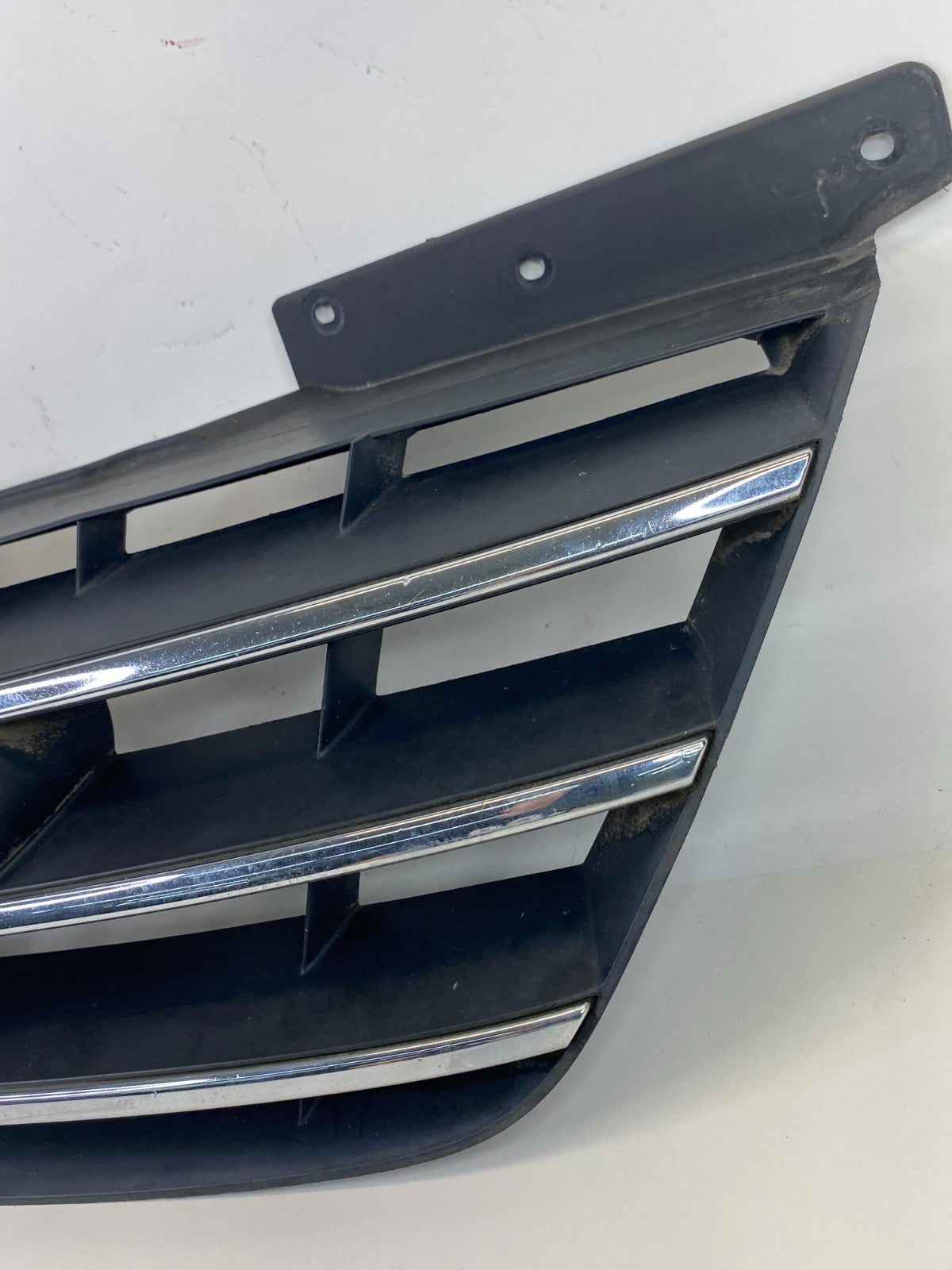 2009 2010 Hyundai Sonata Front Upper Grille Grill Molding W /Emblem 86350-3K600