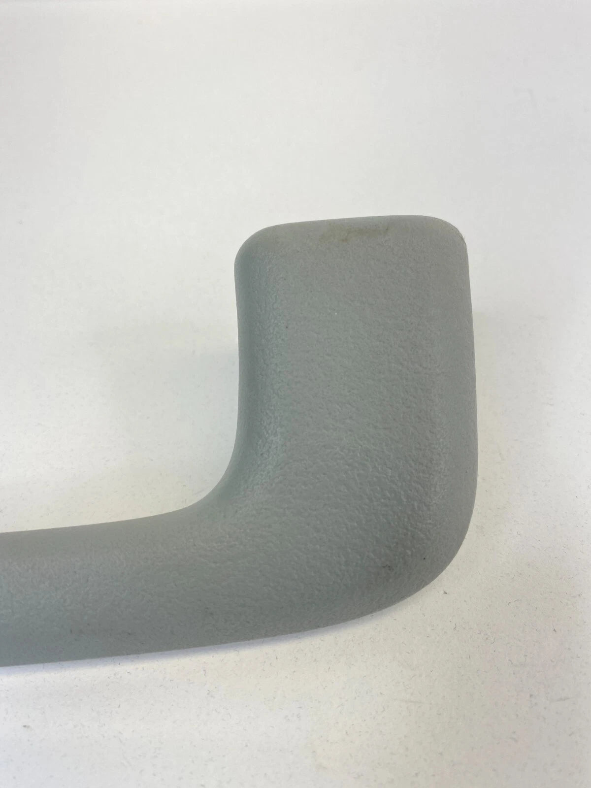 2007-2013 MITSUBISHI OUTLANDER FRONT LH ROOF GRAB HANDLE UNIT GRAY OEM FACTORY